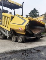 Lavori di asfaltatura in via Croce / Rivalona a Godo